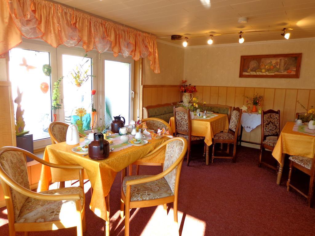 Pension Sonnenhuegel Markersdorf Room photo